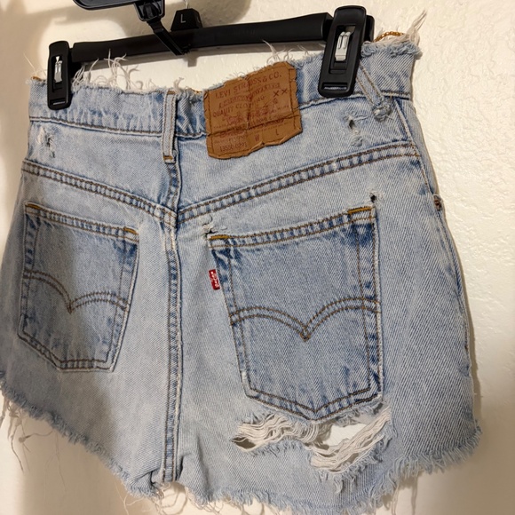 Rare Vintage Distressed Levis Shorts - Picture 3 of 7